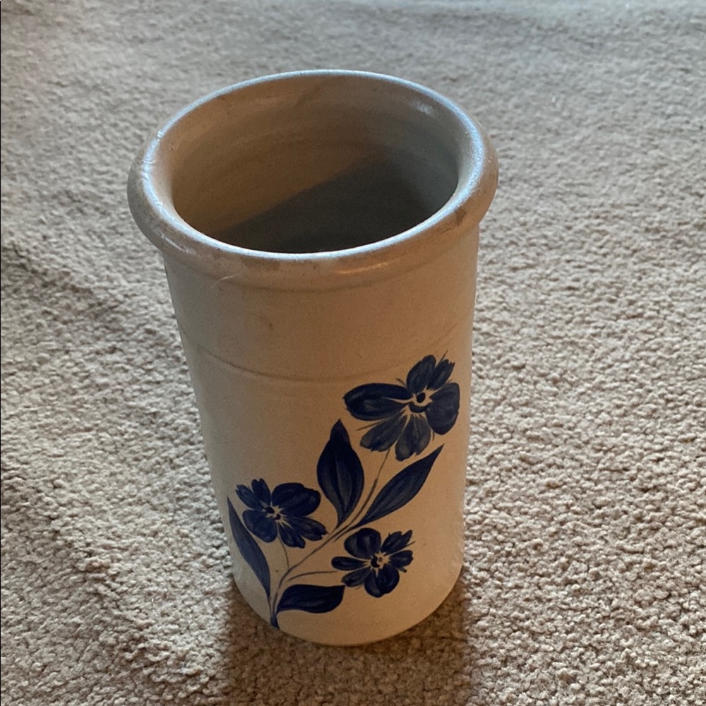 Floral Blue and White Ceramic Vase